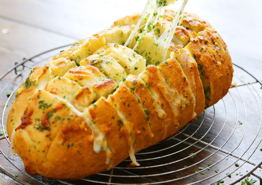 Pão de alho | Pain à l'ail